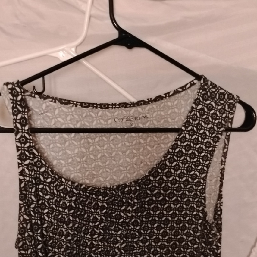 Croft & Barrow Black and White Patterned Tank Top